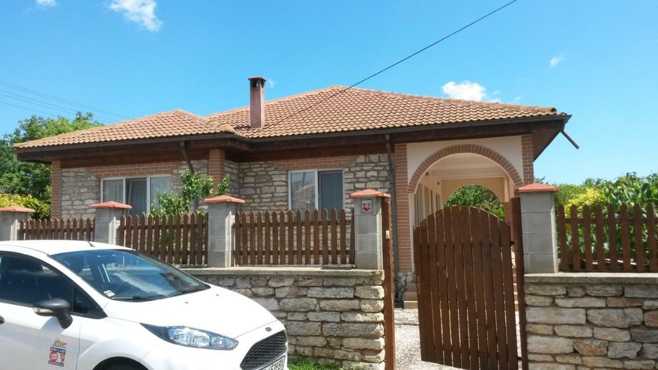 Sunny Villa Bŭlgarevo المظهر الخارجي الصورة